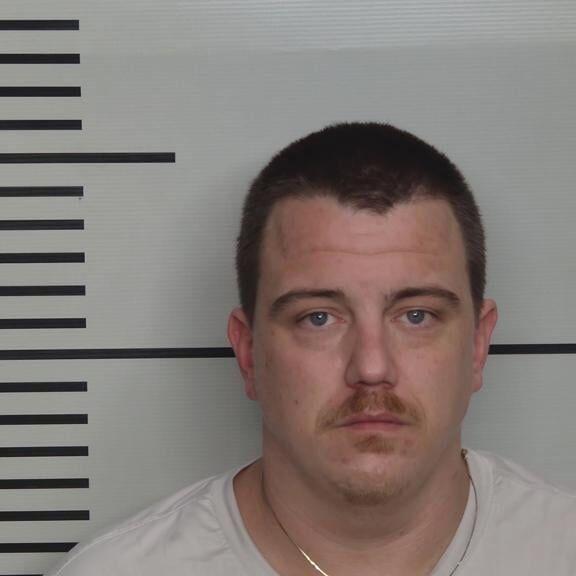 Man arrested after Old Louisville shooting leaves man hospitalized, police say